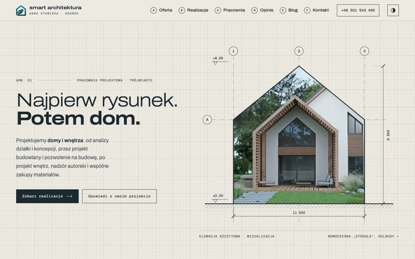 Nowa strona pracowni Smart Architektura: hasło Najpierw rysunek. Potem dom. i rysunek elewacji z liniami wymiarowymi